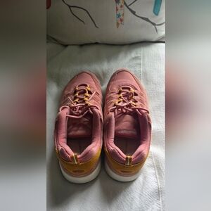 Easy Spirit Women's Pink and Yellow Sneakers